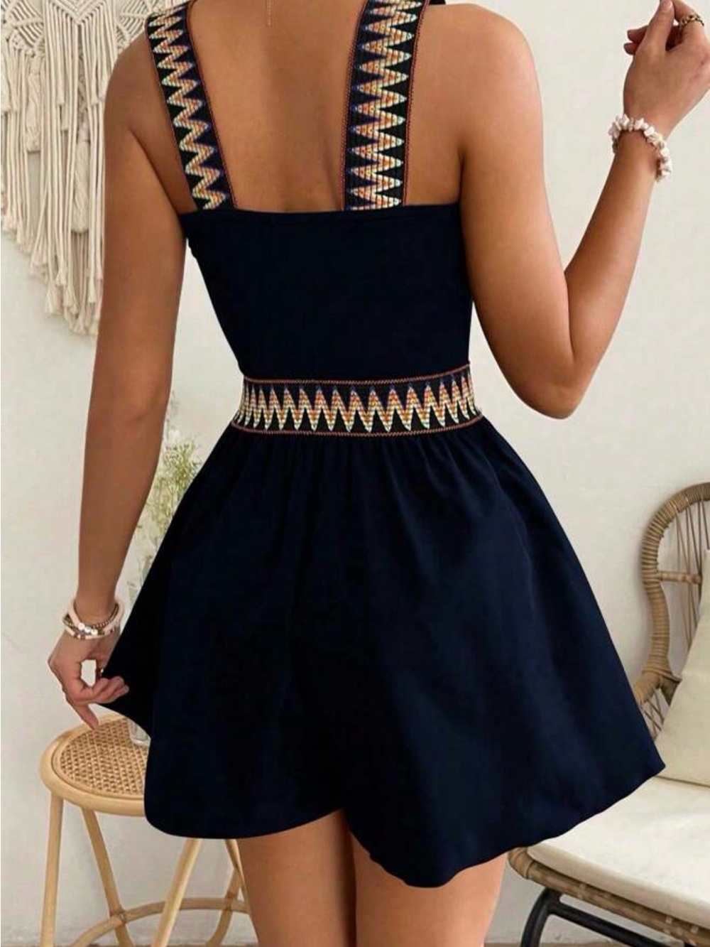 Navy Chevron Embroidered Strap Romper Sz Large - Picture 2 of 7